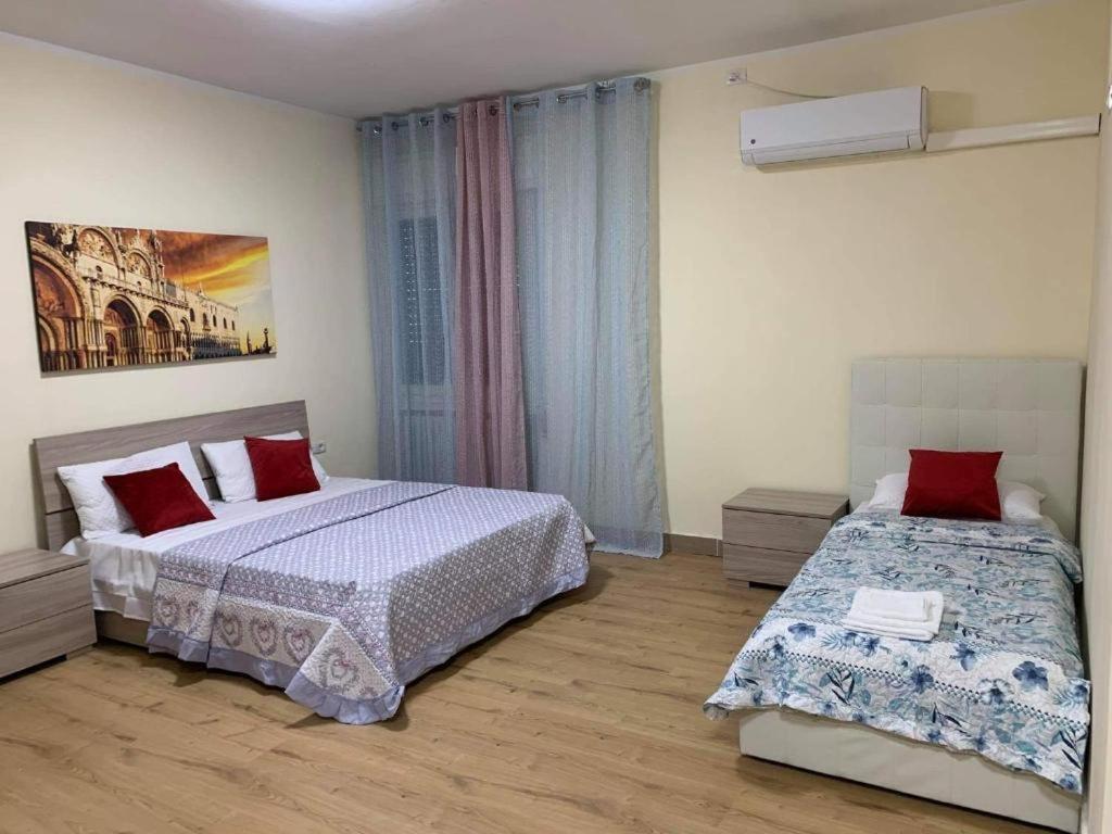 The Caponi Bros Bed & Breakfast Mestre